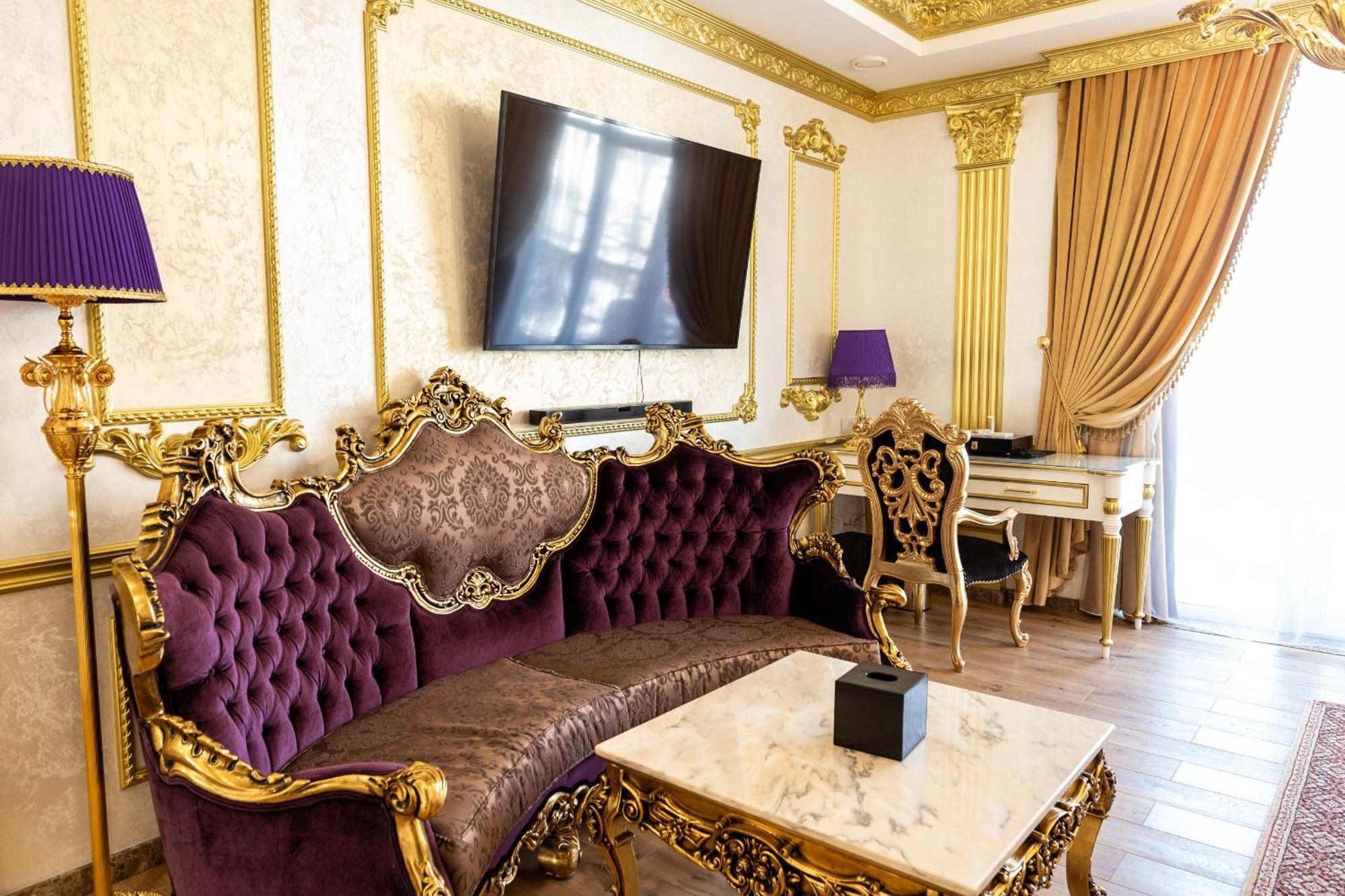 Royal Palace Luxury Hotel And Spa Khmelʼnytsʼkyy Chambre photo