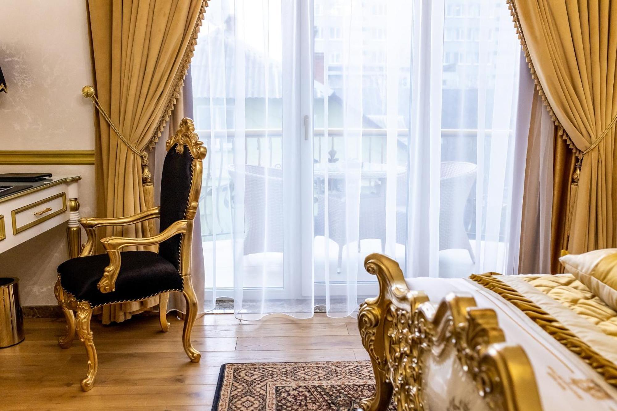 Royal Palace Luxury Hotel And Spa Khmelʼnytsʼkyy Chambre photo