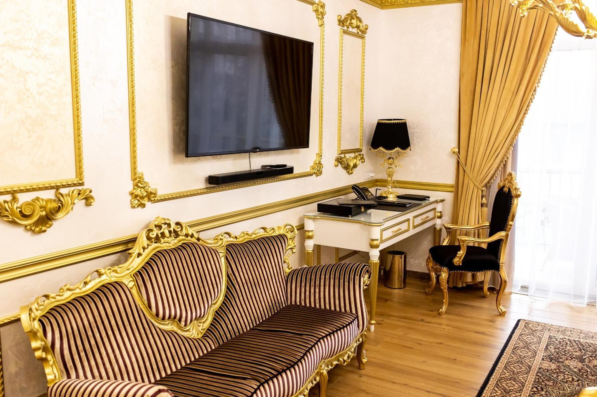 Royal Palace Luxury Hotel And Spa Khmelʼnytsʼkyy Chambre photo