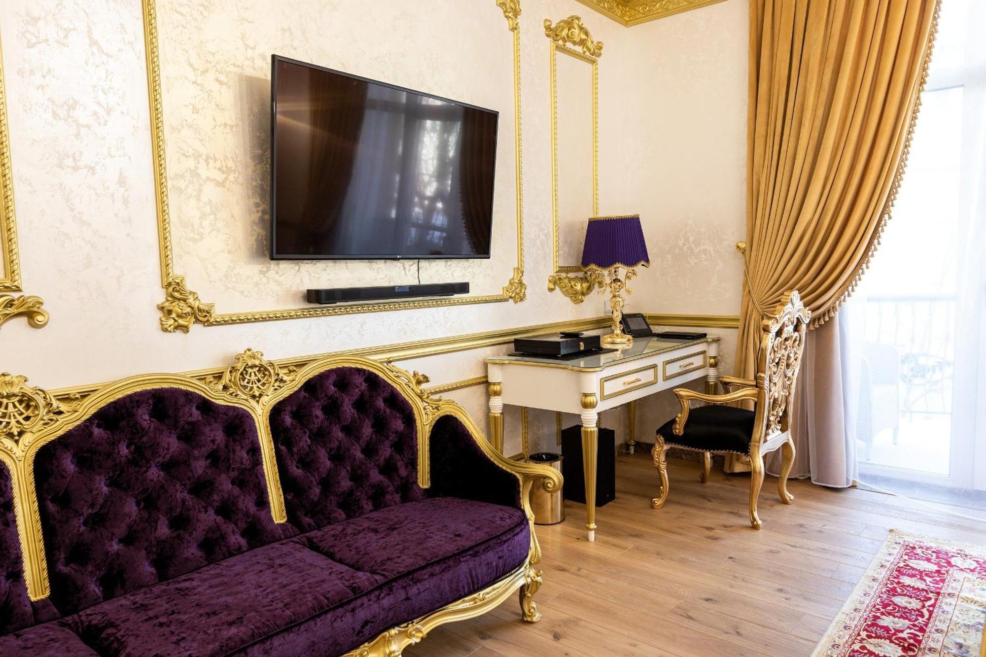 Royal Palace Luxury Hotel And Spa Khmelʼnytsʼkyy Chambre photo
