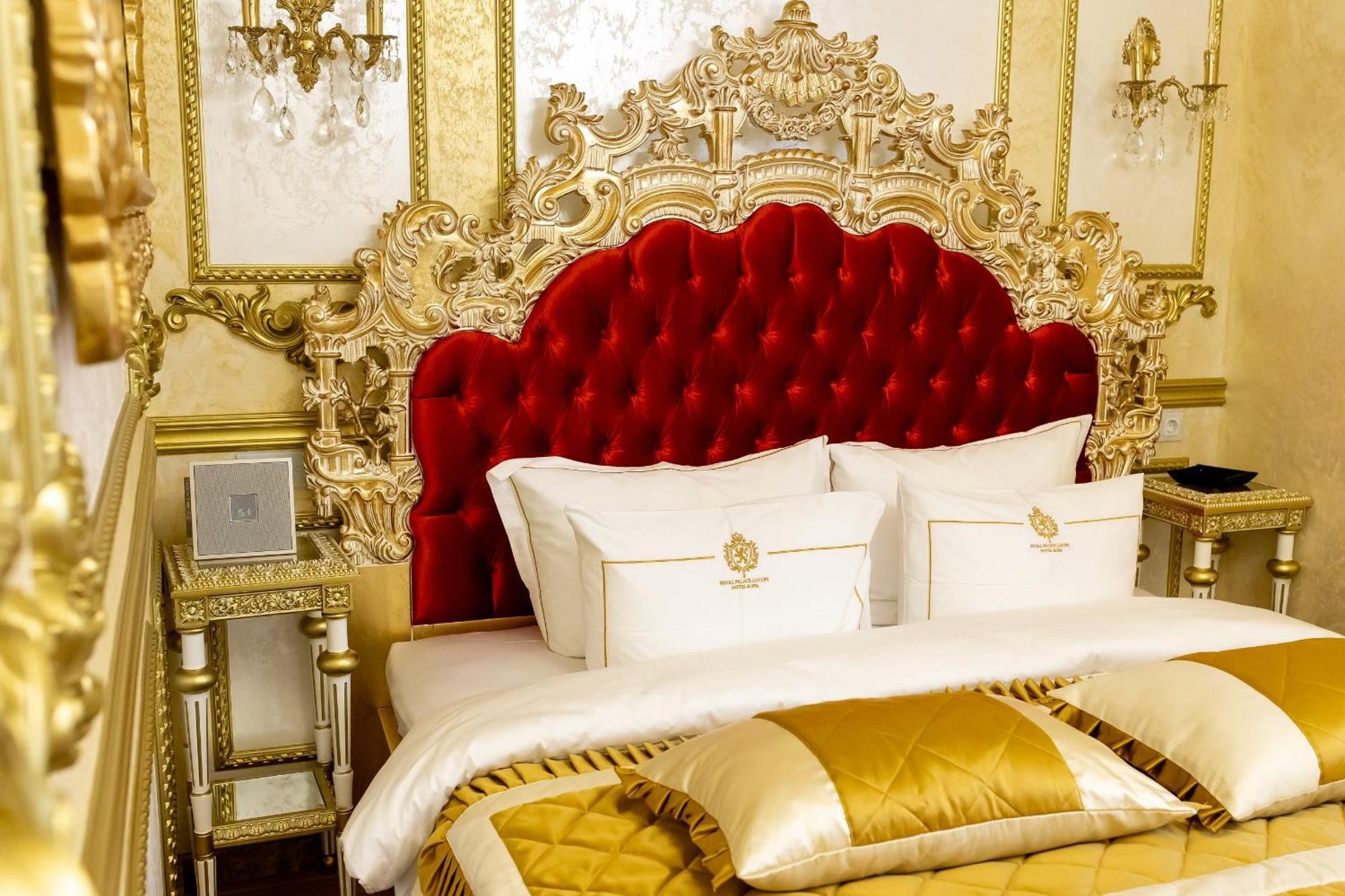 Royal Palace Luxury Hotel And Spa Khmelʼnytsʼkyy Chambre photo