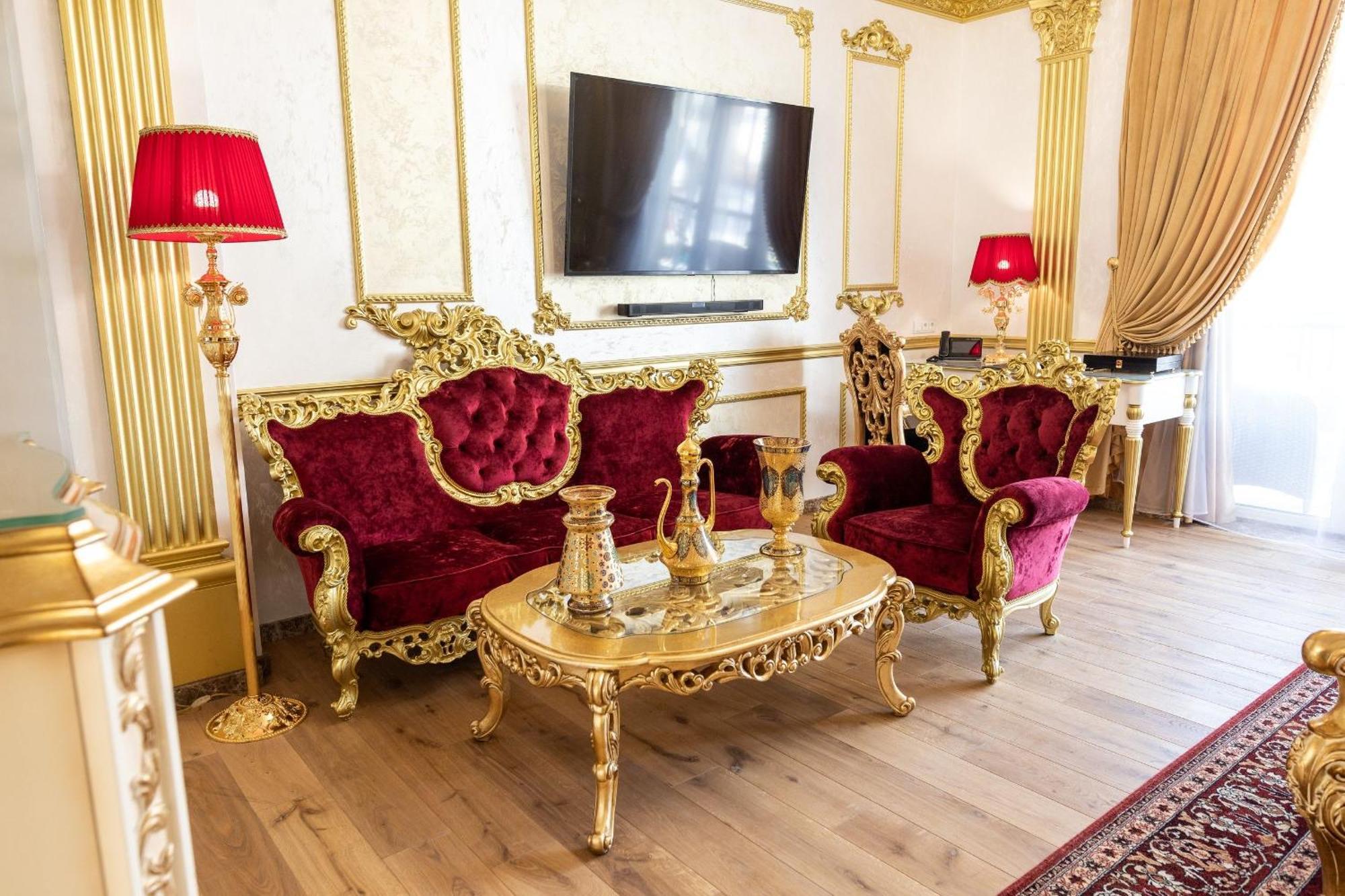 Royal Palace Luxury Hotel And Spa Khmelʼnytsʼkyy Chambre photo