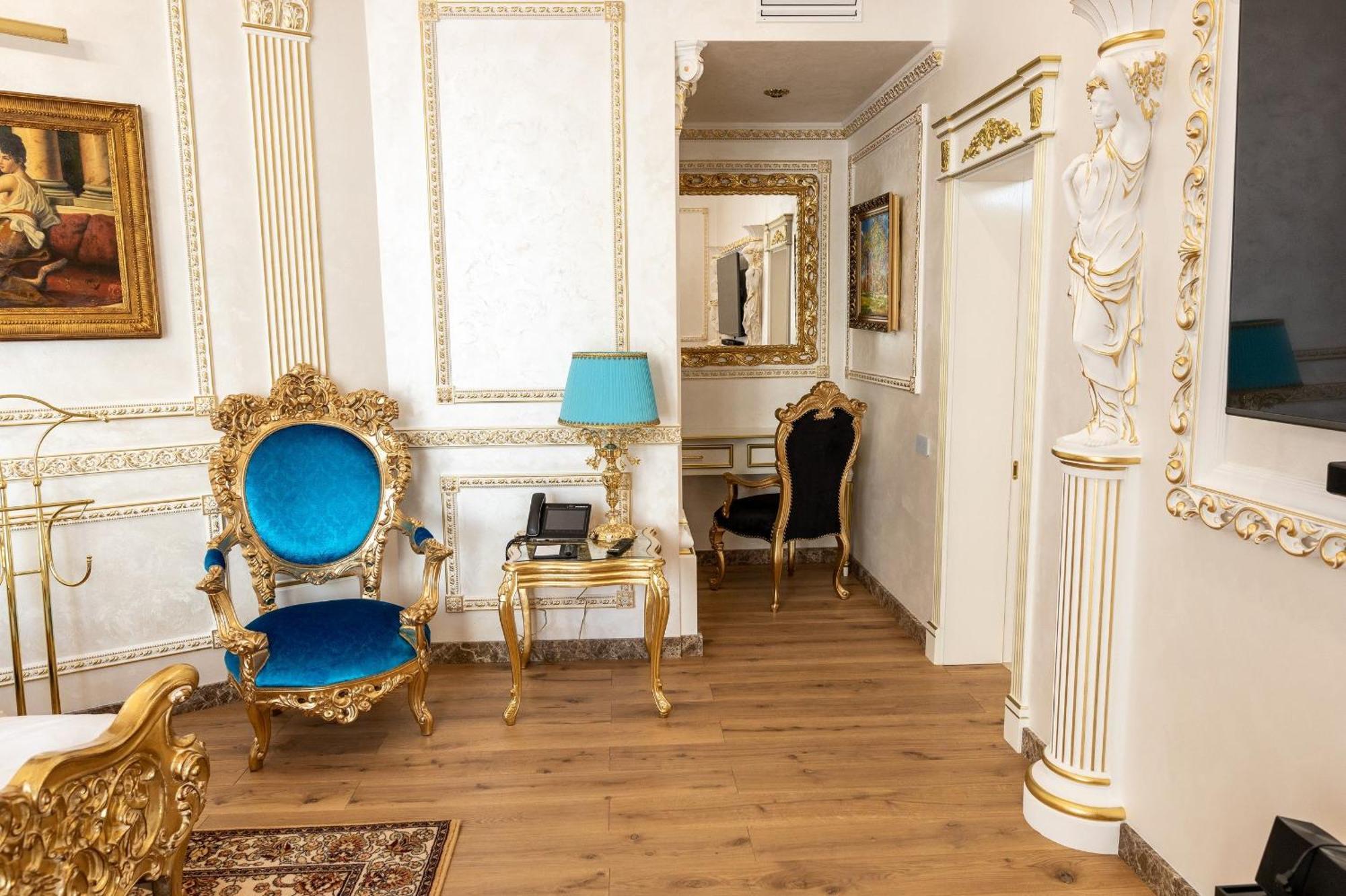 Royal Palace Luxury Hotel And Spa Khmelʼnytsʼkyy Chambre photo